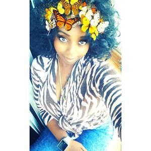 Meet your Posher, Lena